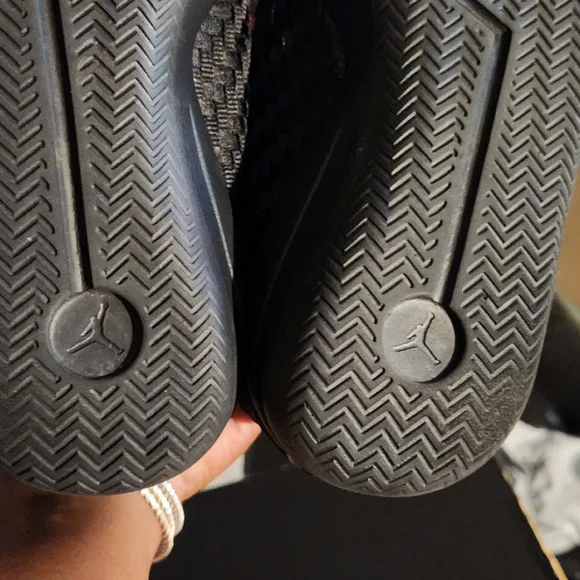 Jordan Basket Weave Sneakers - Picture 16 of 16